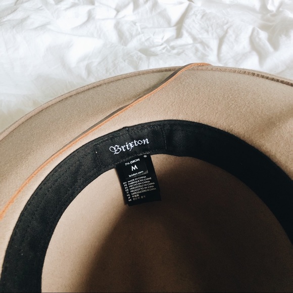 SOLD•Tan Brixton Flat Brimmed Hat - Picture 4 of 5